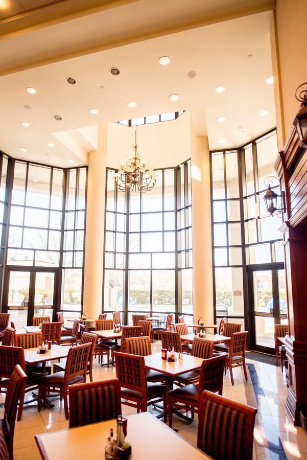 The Cook Hotel And Conference Center At Lsu Baton Rouge Exterior foto